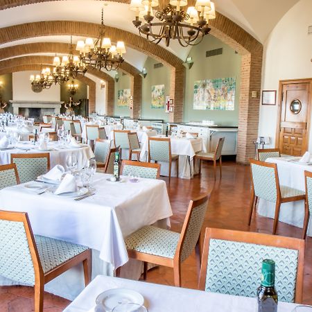 Parador De Benavente Luaran gambar