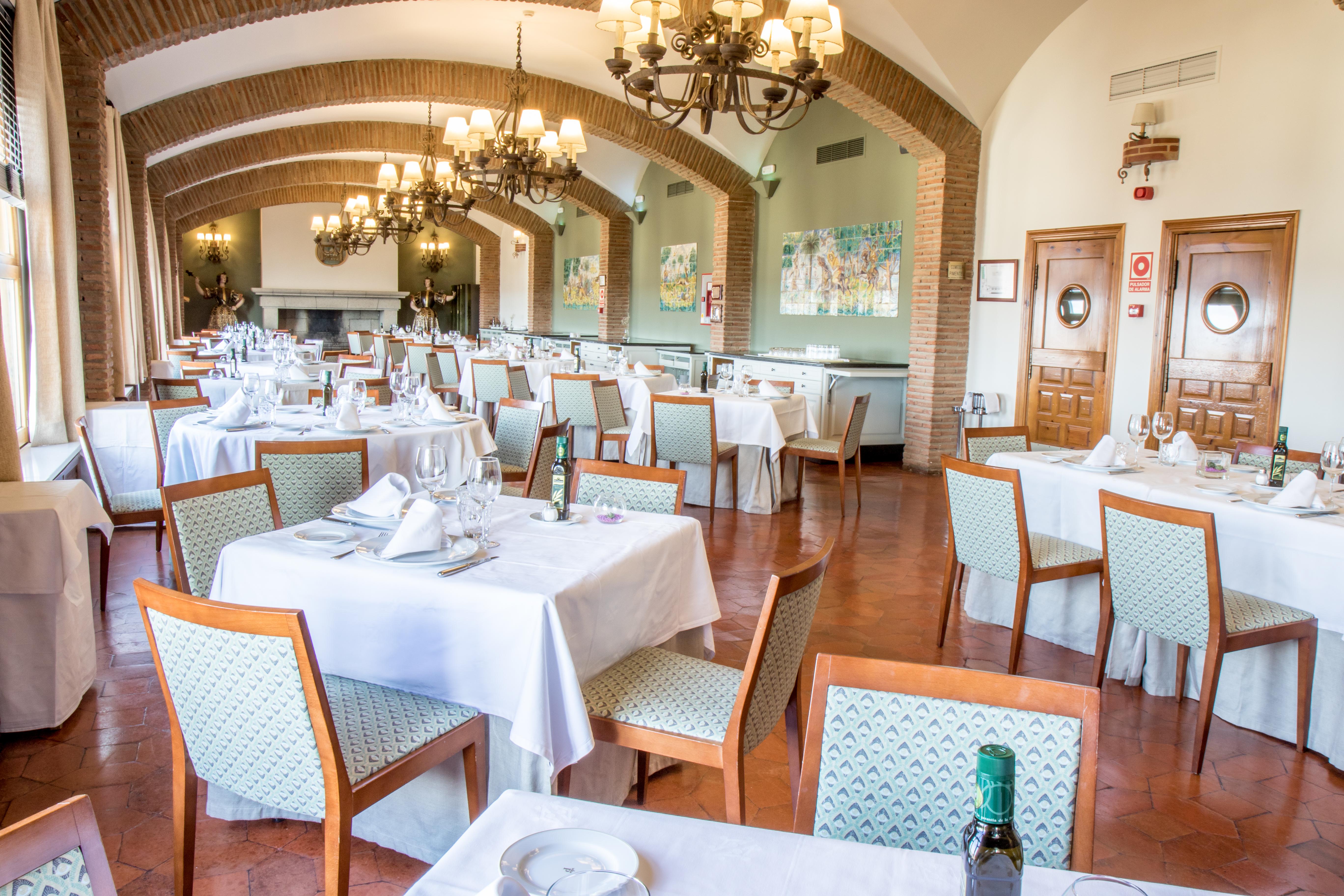 Parador De Benavente Luaran gambar