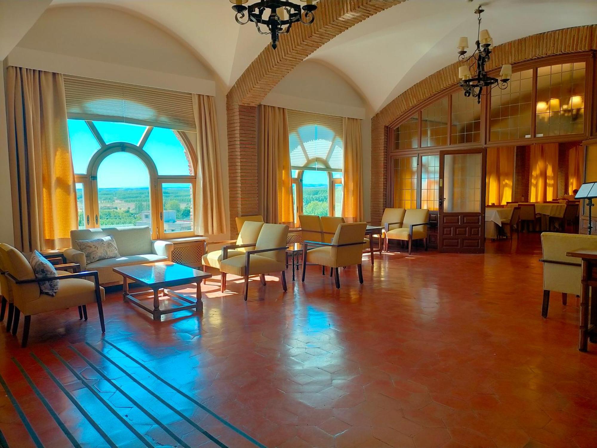 Parador De Benavente Luaran gambar