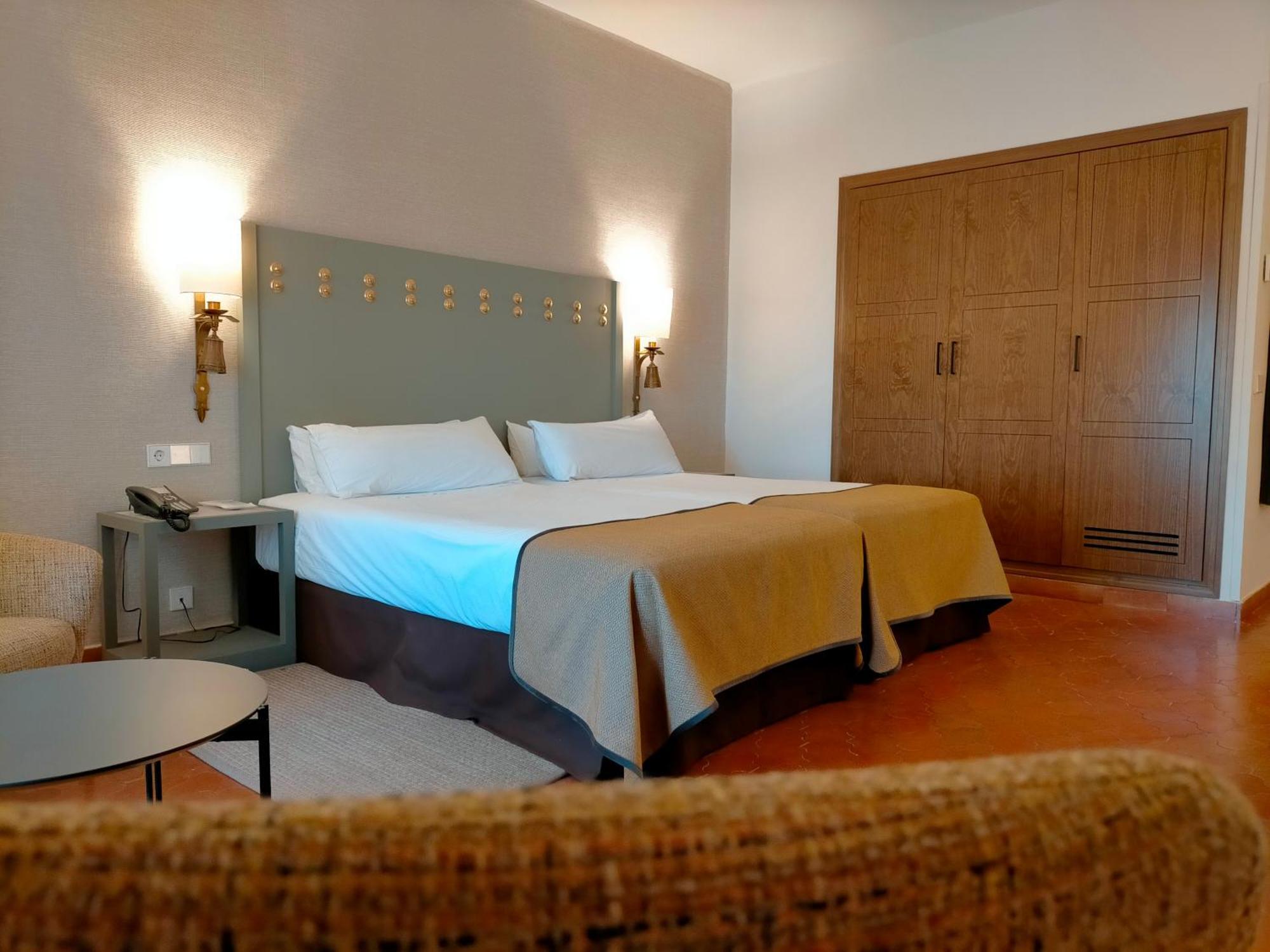 Parador De Benavente Luaran gambar