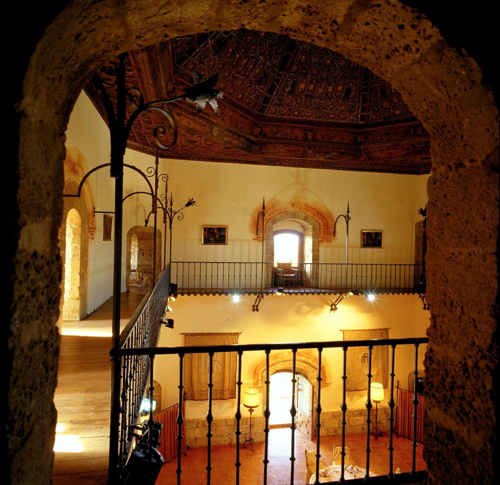 Parador De Benavente Luaran gambar